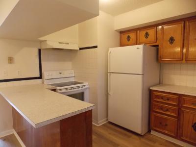 2219 Trousdale, Poplar Blluff, Missouri 63901, USA