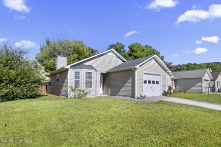 3001 E Windgate Court, Jacksonville, NC 28546, USA