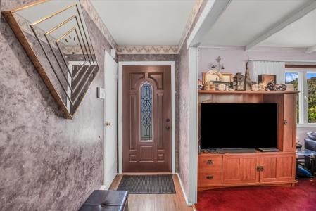 93 Joan Avenue, Centereach, 纽约州 11720, 美国