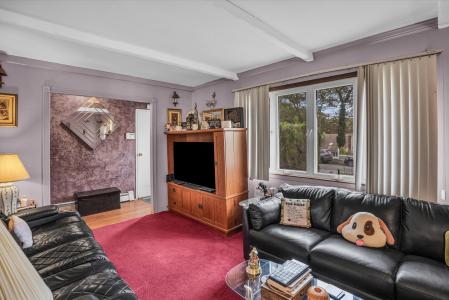 93 Joan Avenue, Centereach, 纽约州 11720, 美国