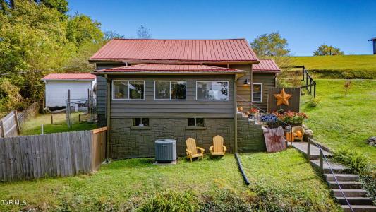 208 Collins Road, Jonesville, Virginia 24263