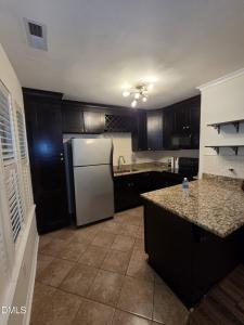 106 Choptank Court , B1, Cary, 노스 캐롤라이나 27513, 미국