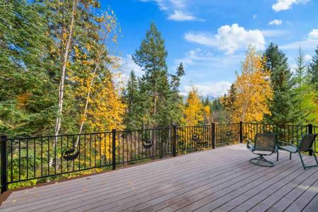 29044 Wapiti Lane, Bigfork, Montana 59911