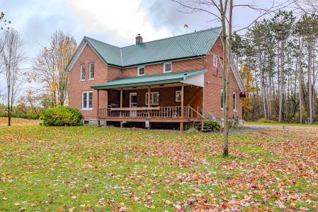 134609 Rainbow Dr, Athens, Wisconsin 54411, USA