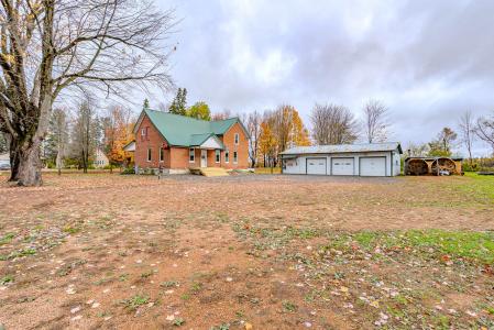 134609 Rainbow Dr, Athens, Wisconsin 54411, USA