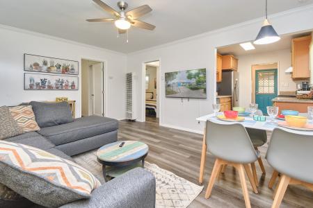 1516 W Stoneridge Ct, Онтарио, Калифорния 91762, Соединенные Штаты