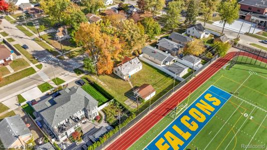 24541 Hass Street, Dearborn Heights, Michigan 48127, USA