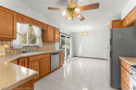 6934 Colonial Drive, Tecumseh, Мичиган 49286, Соединенные Штаты