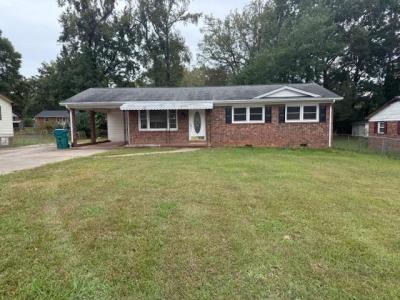 113 Lincoln Drive, Gaffney, SC 29340, USA