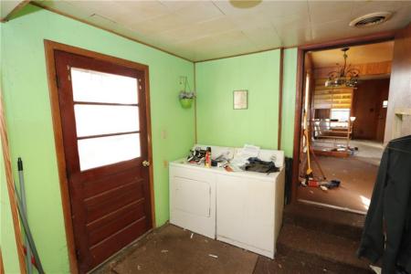 921 Reynolds Dr, Charleston, Illinois 61920, Estados Unidos