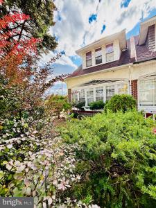 1048 BRIDGE STREET, PHILADELPHIA, Pensilvania 19124, Estados Unidos