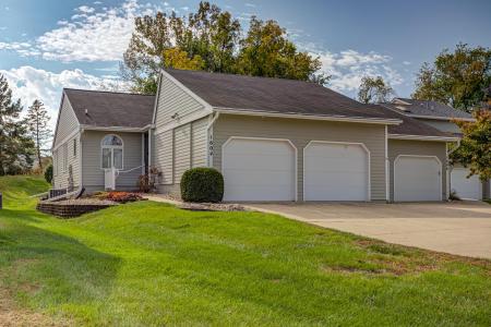 1604 Stone Brooke Road, Ames, Iowa 50010