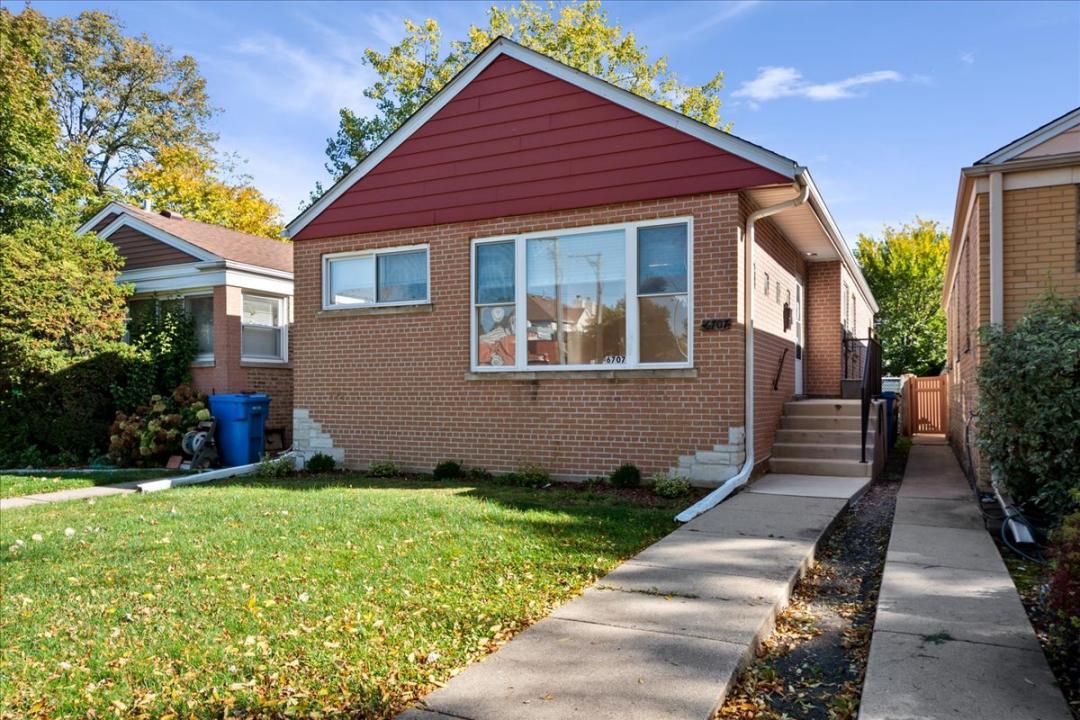 6707 N Whipple Street, Chicago, 伊利诺斯州 60645, 美国