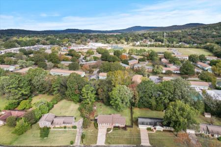 1217 Briar Hollow Trail SE, Huntsville, 阿拉巴馬州 35802, 美國