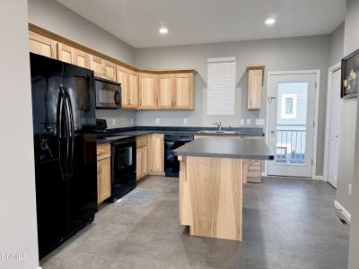 3165 Sullivan Loop, Lincoln, North Dakota 58504, USA