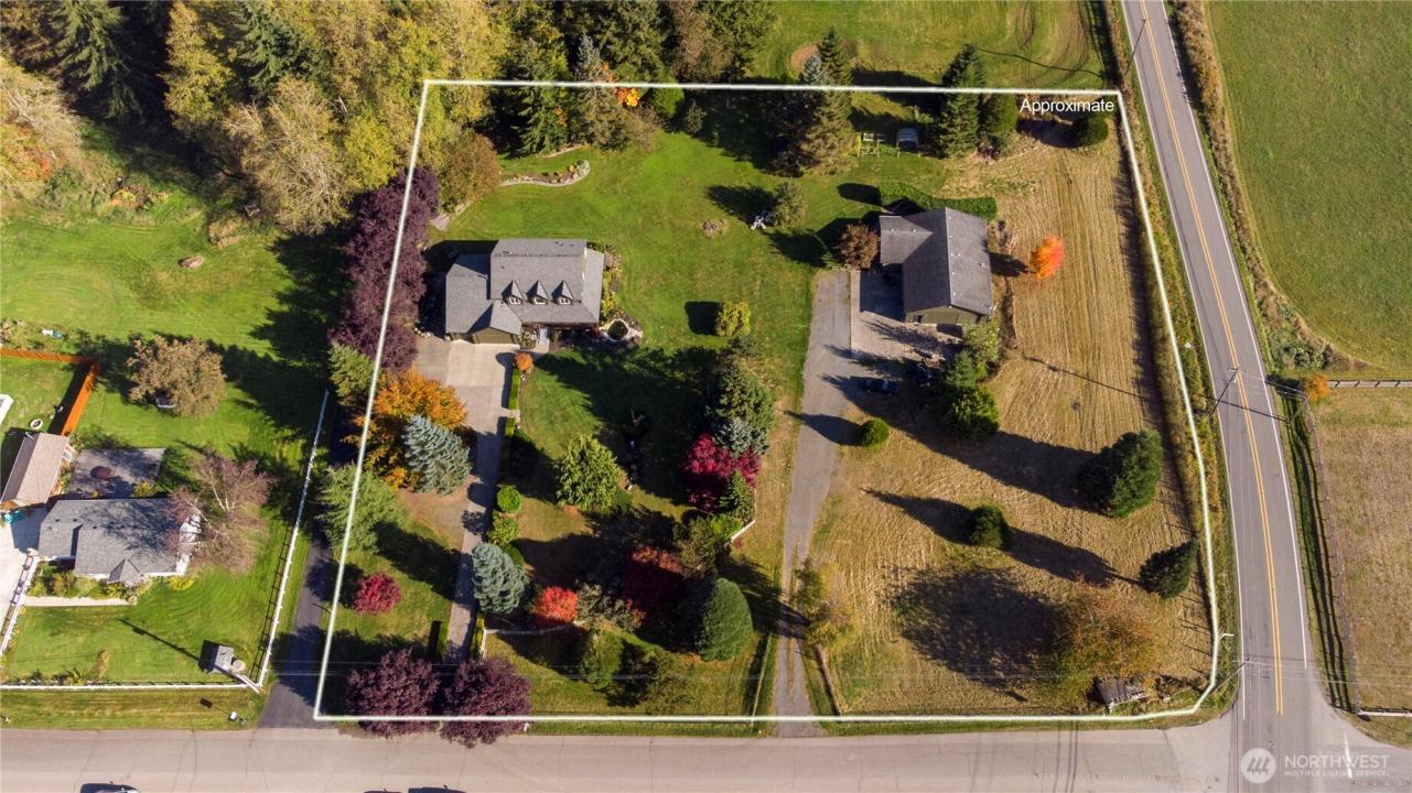 22833 107th Avenue, Arlington, Washington 98223, USA