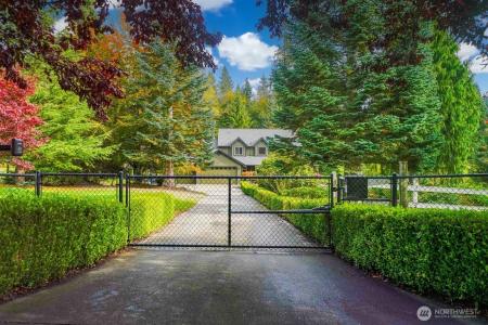 22833 107th Avenue, Arlington, Washington 98223, USA