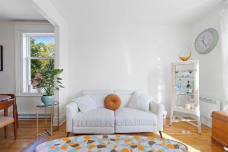 5079  Rue Adam, Montréal (Mercier/Hochelaga-Maisonneuve), 퀘벡주 H1V 1W7, 캐나다