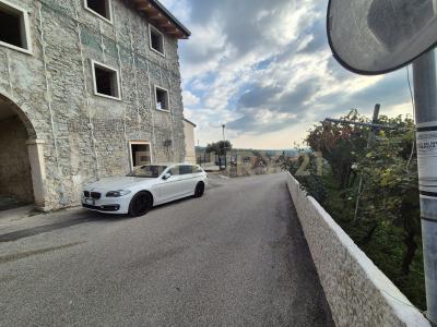 Via Vigolo, Negrar Di Valpolicella, Veneto 37024, Italy