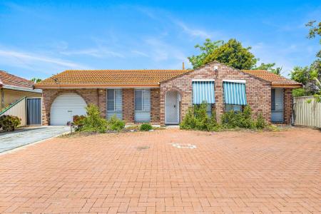 188 Marangaroo Drive, Girrawheen, WA 6064, Australie