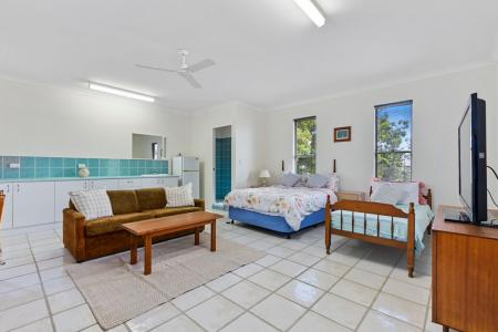 17 Callistemon Crescent, Tin Can Bay, QLD 4580, Australia