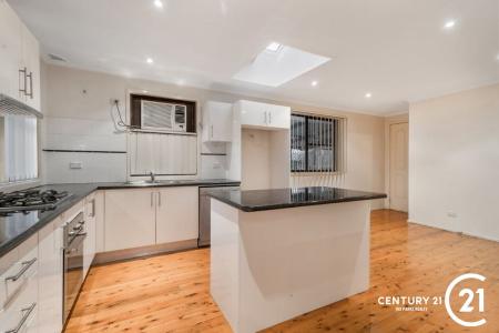 17 Turquoise Crescent, Bossley Park, NSW 2176, 澳洲