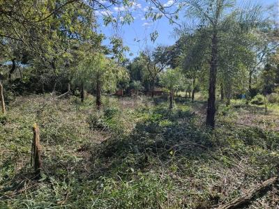 25°18'30'S 57°23'45'W , Areguá, Central 00001, Paraguay