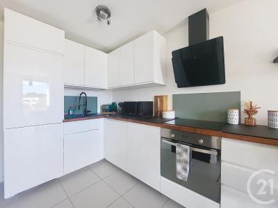 Nimes, Languedoc-Roussillon 30900, Pháp