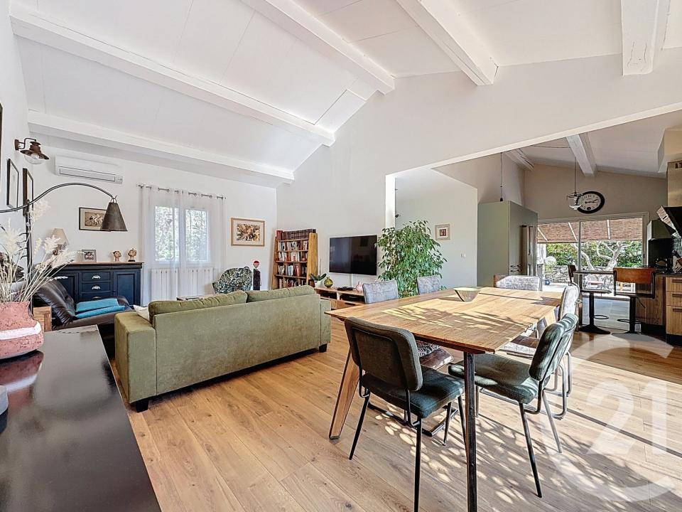 Poussan, 랑그도크루시용주 34560, 프랑스