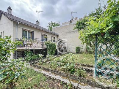 Montreuil, Île-de-France 93100, France