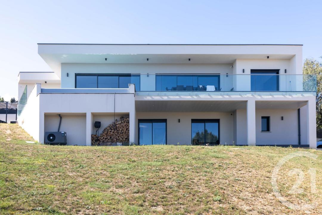 Limas, Rhône-Alpes 69400, France