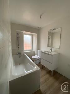 St Affrique, מידי-פירנה 12400, צרפת 