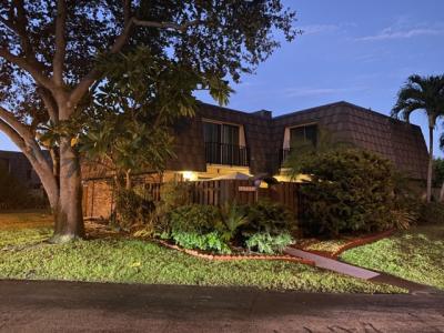 1674 Forest Lakes Circle A, West Palm Beach, Florida 33406, USA