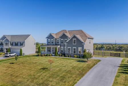 725 Holland Dr, Matinsburg, West Virginia 25403, Estados Unidos