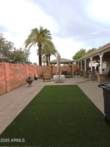 10010 W Deanne Dr, Sun City, 亚利桑纳州 85351, 美国