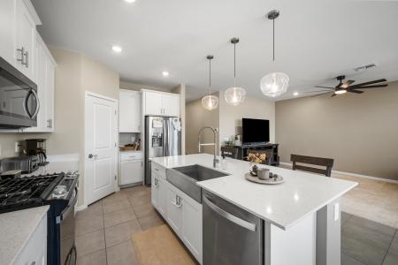 3423 E Alexander Dr, San Tan Valley, Arizona 85143