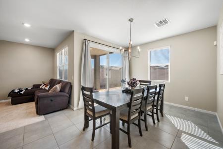 3423 E Alexander Dr, San Tan Valley, Arizona 85143