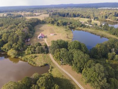 77 Little River Road, Carrollton, Georgia 30117