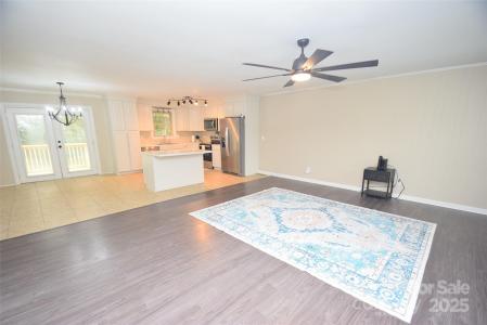 251 Briarcliff Drive, Kannapolis, Carolina Do Norte 28081, Estados Unidos