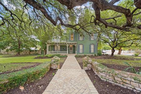 833 Belvin Street, San Marcos, Texas 78666, USA