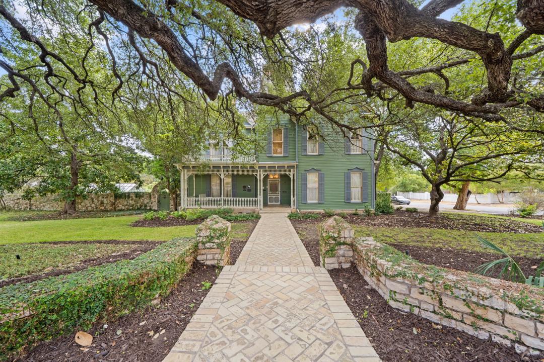 833 Belvin Street, San Marcos, Texas 78666