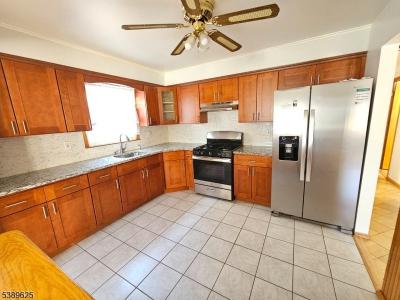 309 E Henry St, Linden City, New Jersey 07036