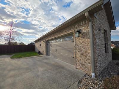 1601 Merlot Court, Berea, Kentucky 40403