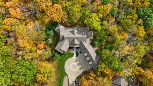 1004 Oakwood Drive, Polk City, 爱荷华州 50226, 美国