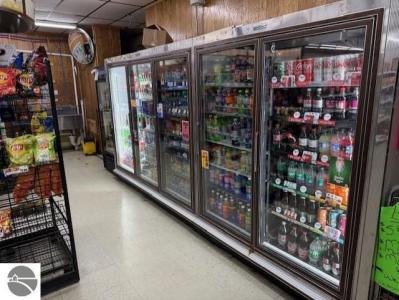 128 S Sterling, Ashley, ミシガン 48806, アメリカ合衆国