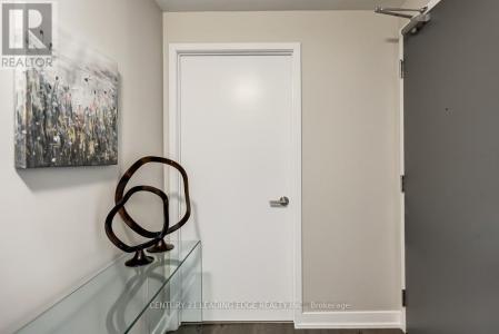 20 O'NEILL ROAD, Toronto (banbury-don Mills), Онтарио M3C 0R2, Канада