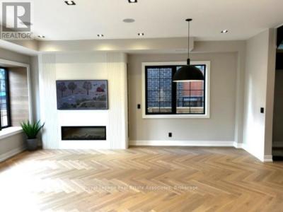 1006 GARRARD AVENUE, Mississauga (lakeview), Ontario L5E 1L5, Canadá