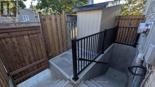 1246 CANBOROUGH CRESCENT, Pickering (liverpool), Ontario L1V 3L1, Canada