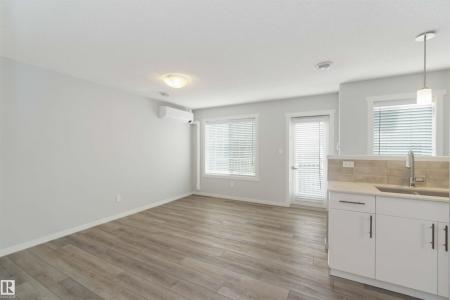 17832 78 STREET NW, Edmonton, Alberta T5Z 0P7, Canada