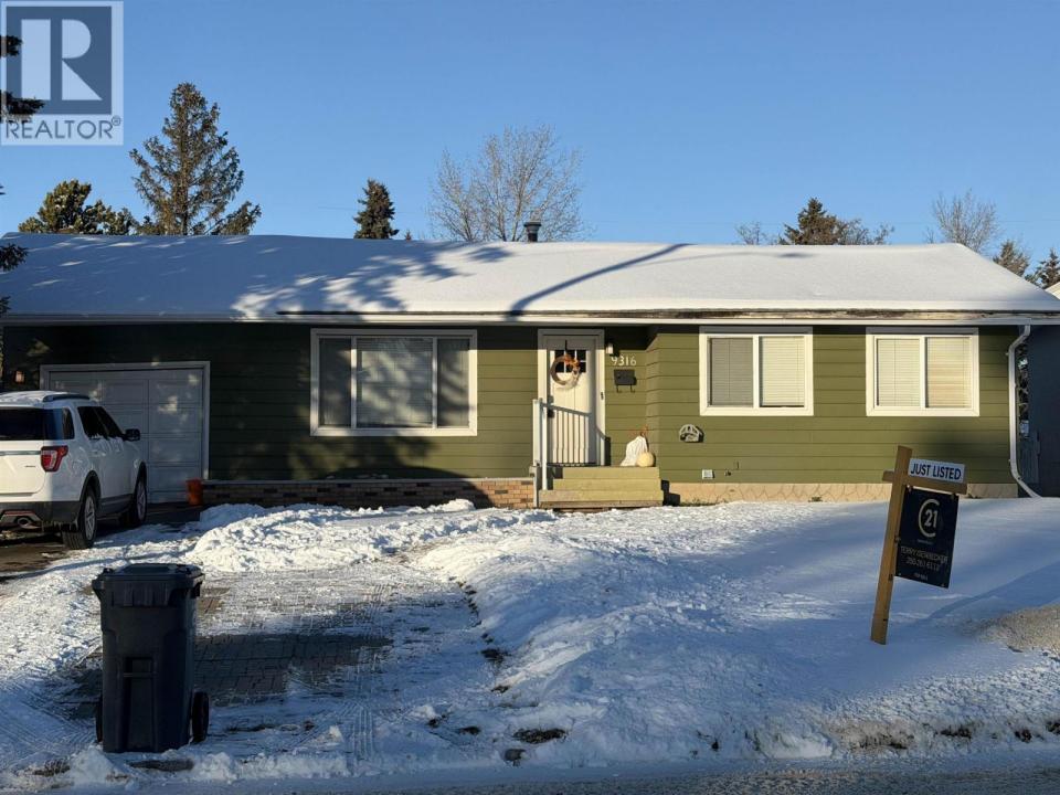 9316 112 AVENUE, Fort St. John, Colombie-Britannique V1J 2V9, Canada